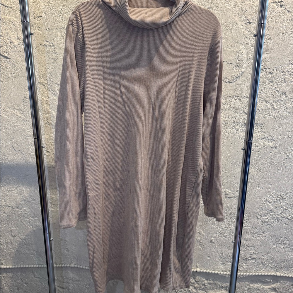 Old Navy Cream Tan Cowl Neck Long Sleeve Sweater Dress